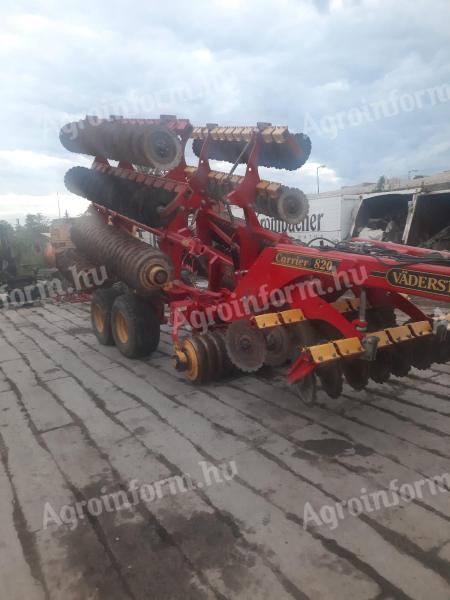 Vaderstad Carrier 820