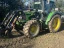 John Deere 6320 Homlokrakodóval