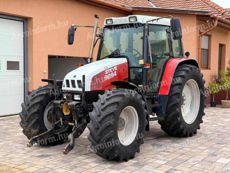 Steyr 9094 A traktor