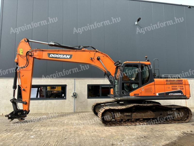 Doosan DX225LC-5 / 2020 / 6200 óra / Lízing 20%-tól