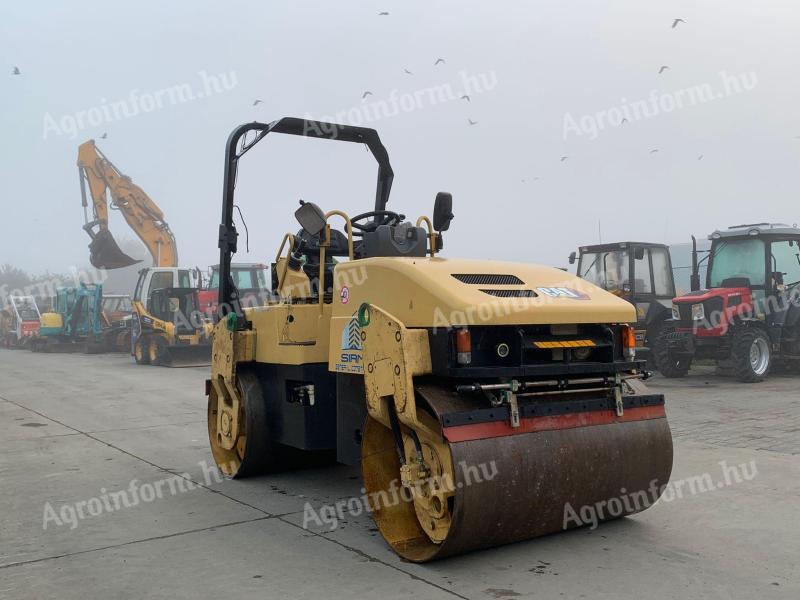 Caterpillar CB334E tandem vibrohenger