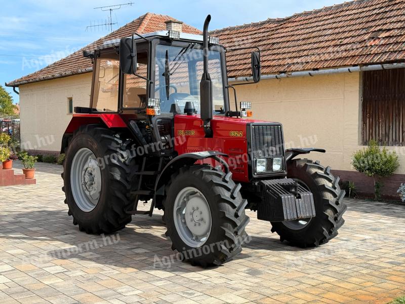 ÚJ Belarus MTZ 892.2 traktor gyári