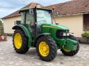 John Deere 5820 traktor