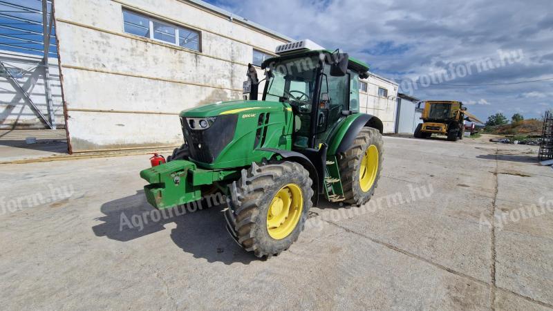 John Deere 6100MC