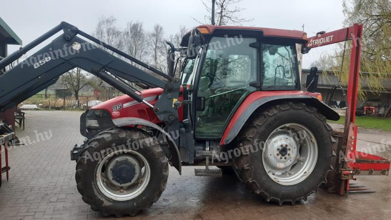 Case IH JXU 95 traktor