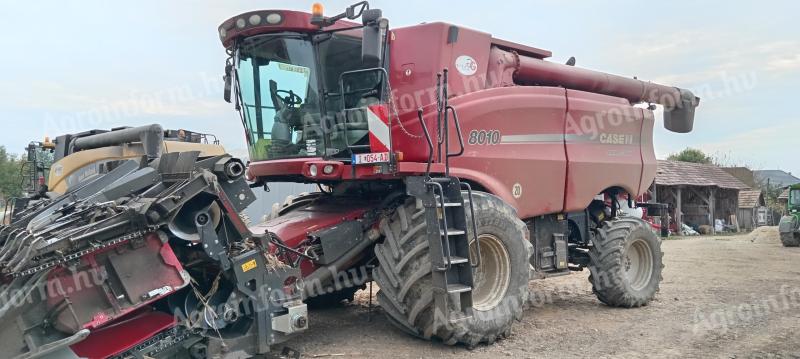 Case IH 8010 kombájn