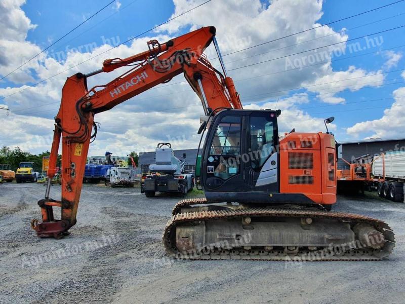 Hitachi ZX225 USLC-5 / 2014 / 12 200 óra / Lízing 20%-tól