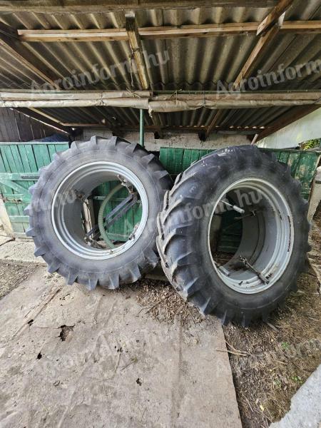 Michelin ikerkerék 420/85 R38