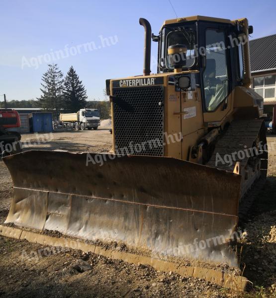 CAT D5M XL ELADÓ