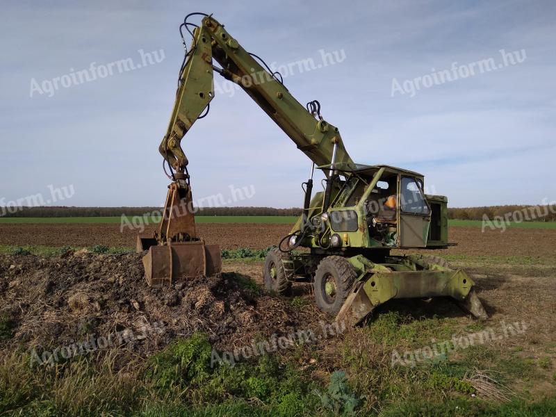 Fortschritt T-174/2 Weimar rakodó markoló