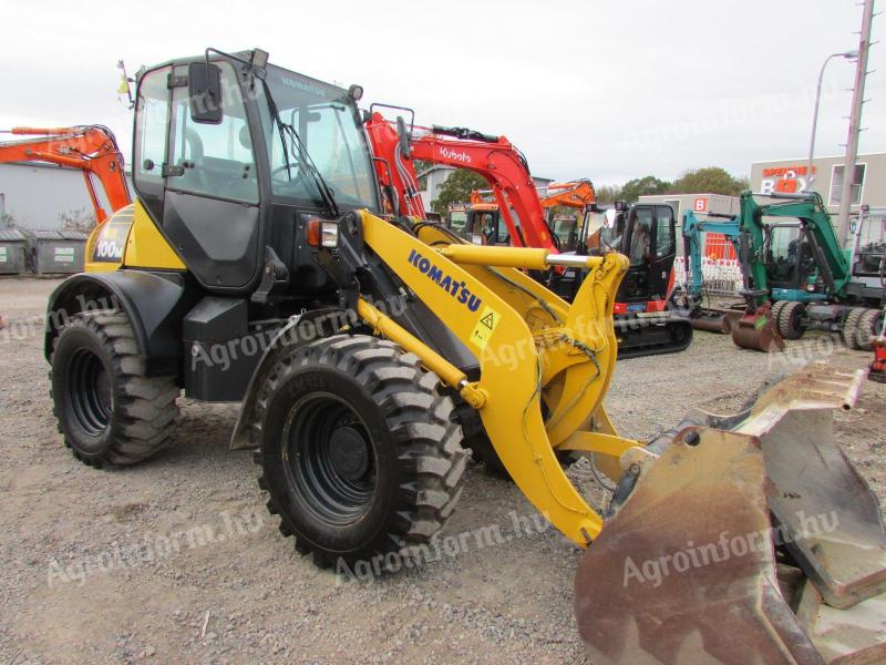 Komatsu WA100M-6 / 2008 / 3330 óra / Gyorscsatlakozó