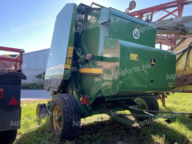 ELADÓ John Deere 852 Cover Edge körbálázó