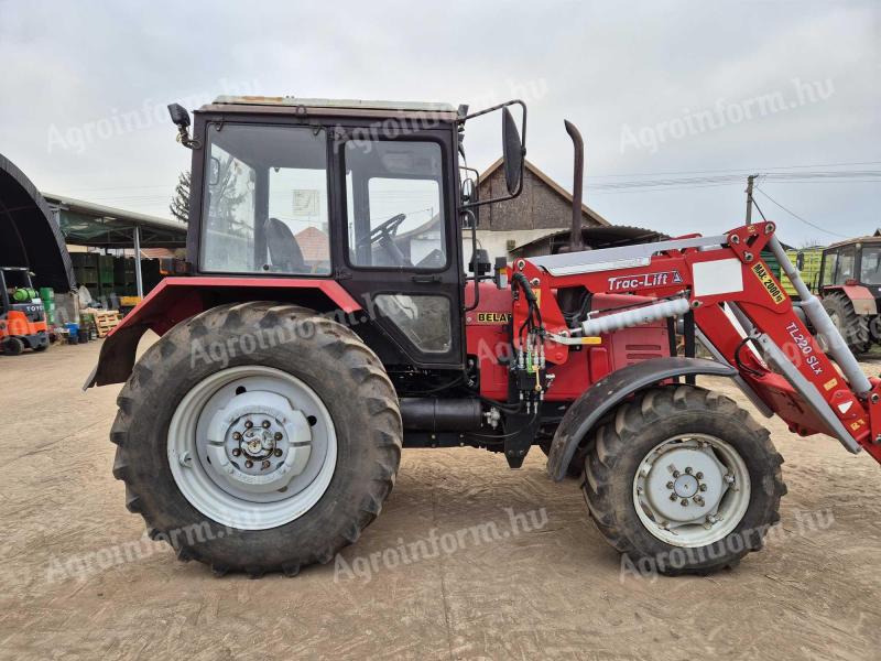 Mtz 820.4 tracklift homlokrakodóval