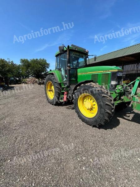 John Deere 7700