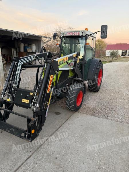 Claas Nectis 237 VE rakodós keskeny nyomtávú traktor