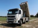 VOLVO FM 440 billenőplatós teherautó + Zorzi pótkocsi (grátisz)