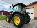 John Deere 5820 trakto