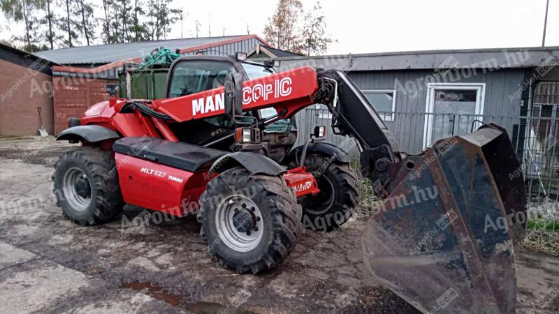 Teleszkópos rakodógép / Manitou MLT627