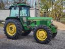 John Deere 3140