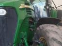 John Deere 7820