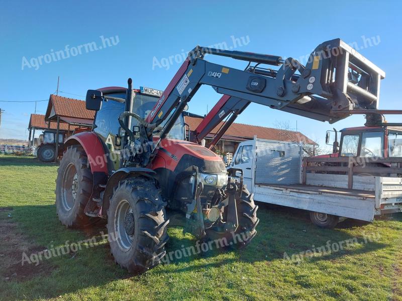 CASE IH FARMALL 95U fronthidraulikás,  frontkardános Quicke Q49 QD homlokrakodóval