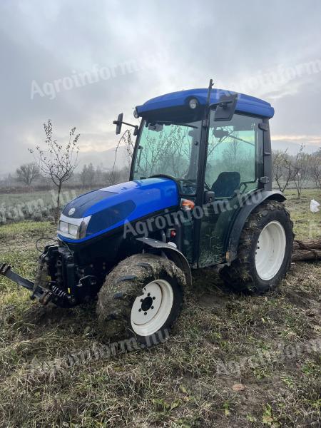 New Holland T3030