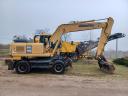 Komatsu PW180-7 típusú gumikerekes forgókotró