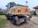 Komatsu PW180-7 típusú gumikerekes forgókotró