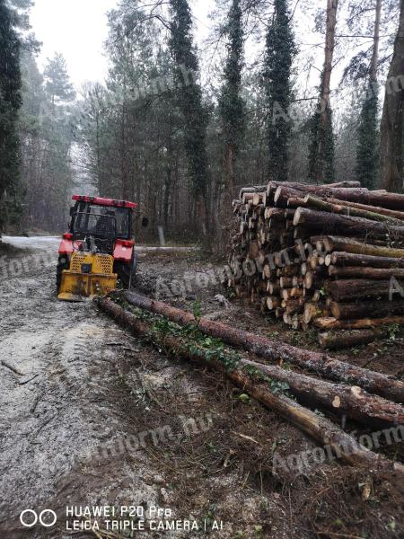 Uniforest 35M csörlő,  70 méter kötéllel,  hidraulikus vezérléssel,  keveset használt