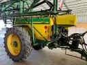 John deere 624 vontatott permetezo