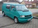 Volkswagen Transporter 2,4 diesel Long 6 személyes