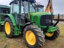 John Deere 6320 homlokrakodóval