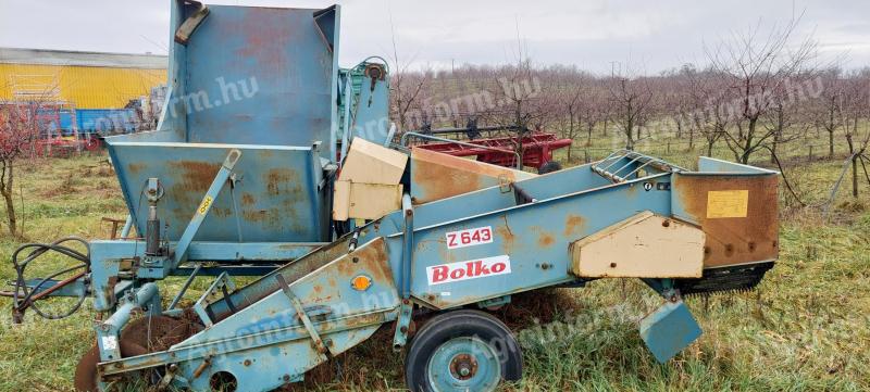 Bolko Z 643 burgonyakombájn