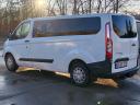 FORD TRANSIT CUSTOM - 9 személyes kisbusz