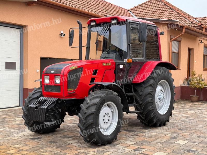 Belarus MTZ 952.4 traktor