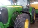 John Deere 8220