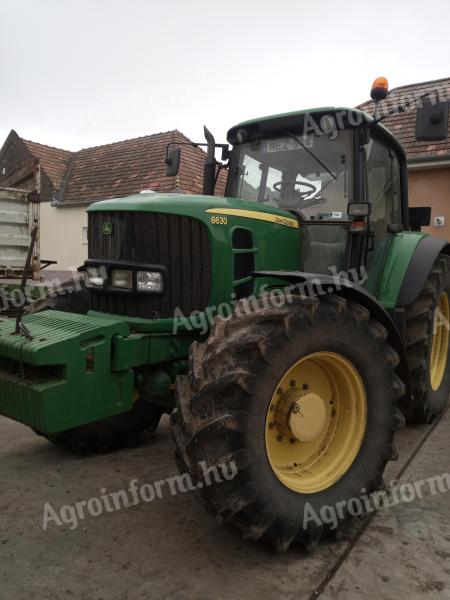 John Deere 6630