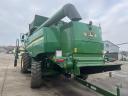 John Deere W650