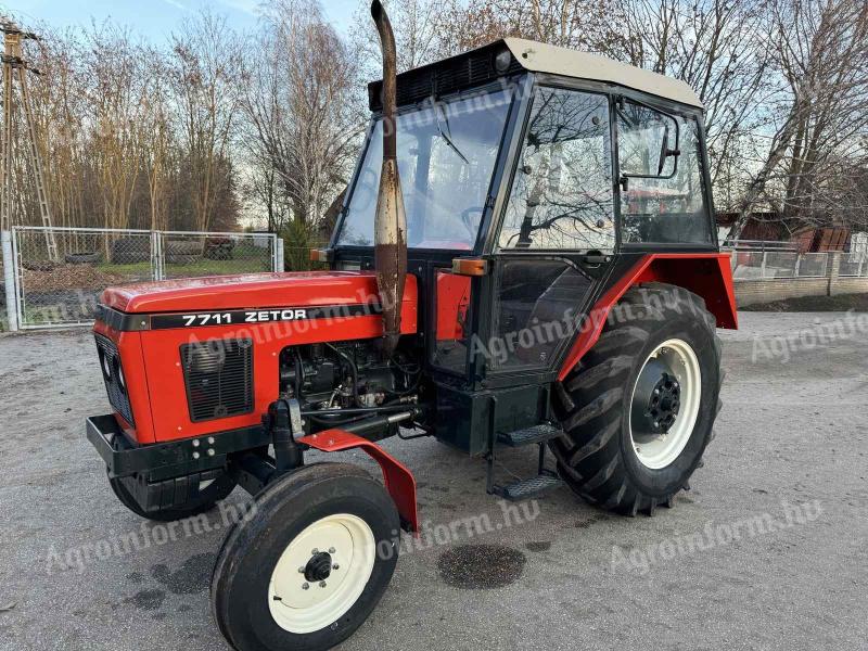 Zetor 7711