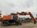 Hitachi ZX140W-3 gumikerekes kotró