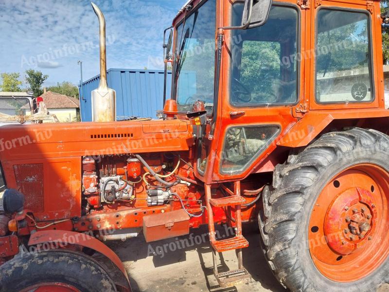 Mtz 550 tartozékai,  3 év műszakival eladó