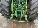 John Deere 8330