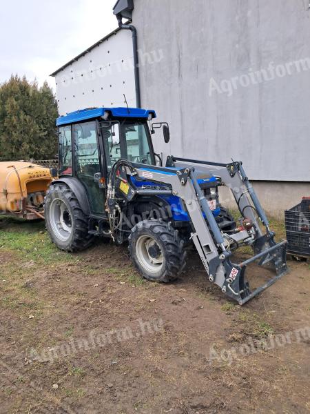 Solis 75 N ültetvény traktor Ferro Flex homlokrakodóval