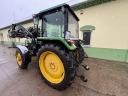 John Deere 2650 homlokrakodóval