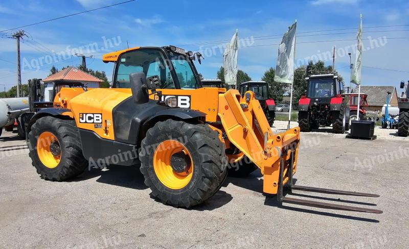 JCB 541-70 teleszkópos rakodógép