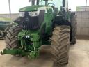 John Deere 6215R