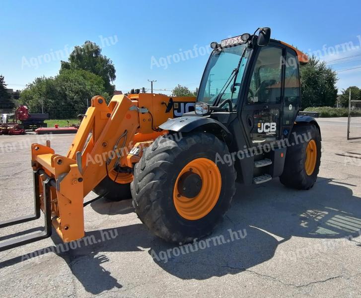 JCB 541-70 teleszkópos rakodógép