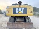 Caterpillar M322D / 2014 / 11 392 üzemóra / Lízing 20%-tól