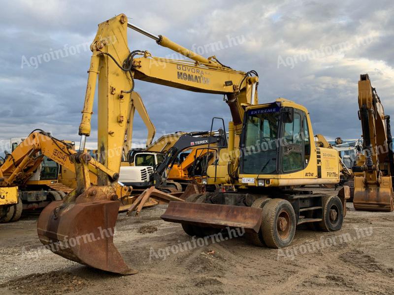 Komatsu PW170ES gumikerekes kotró