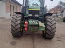 John Deere 6810